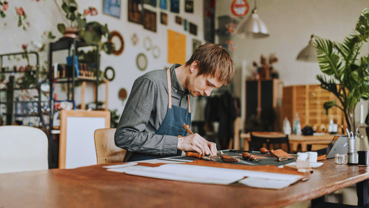 Comment nettoyer un portefeuille en cuir ?