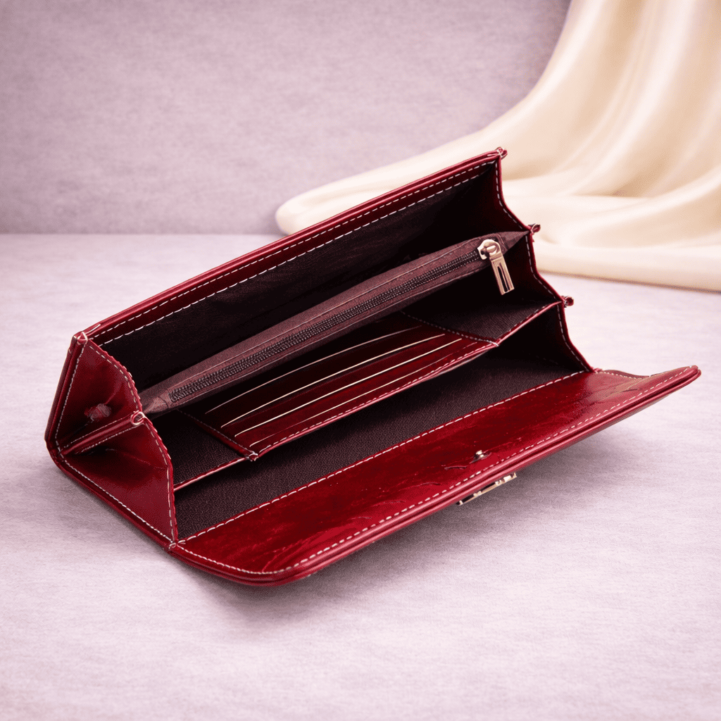 Intérieur de portefeuille femme en cuir PU rouge avec compartiment zippé et rangements | Novaleor