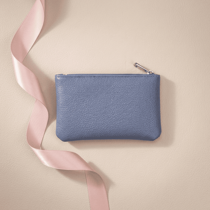 Portefeuille femme compact zippé ultra-léger bleu Eloria avec ruban rose poudré — Novaleor