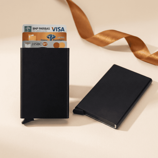 Porte-cartes RFID métallique compact noir Orion avec ruban cognac doré — Novaleor
