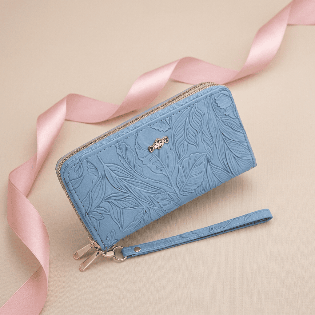 Portefeuille femme grande capacité double zip motif floral en cuir synthétique bleu Zyra avec ruban rose poudré — Novaleor