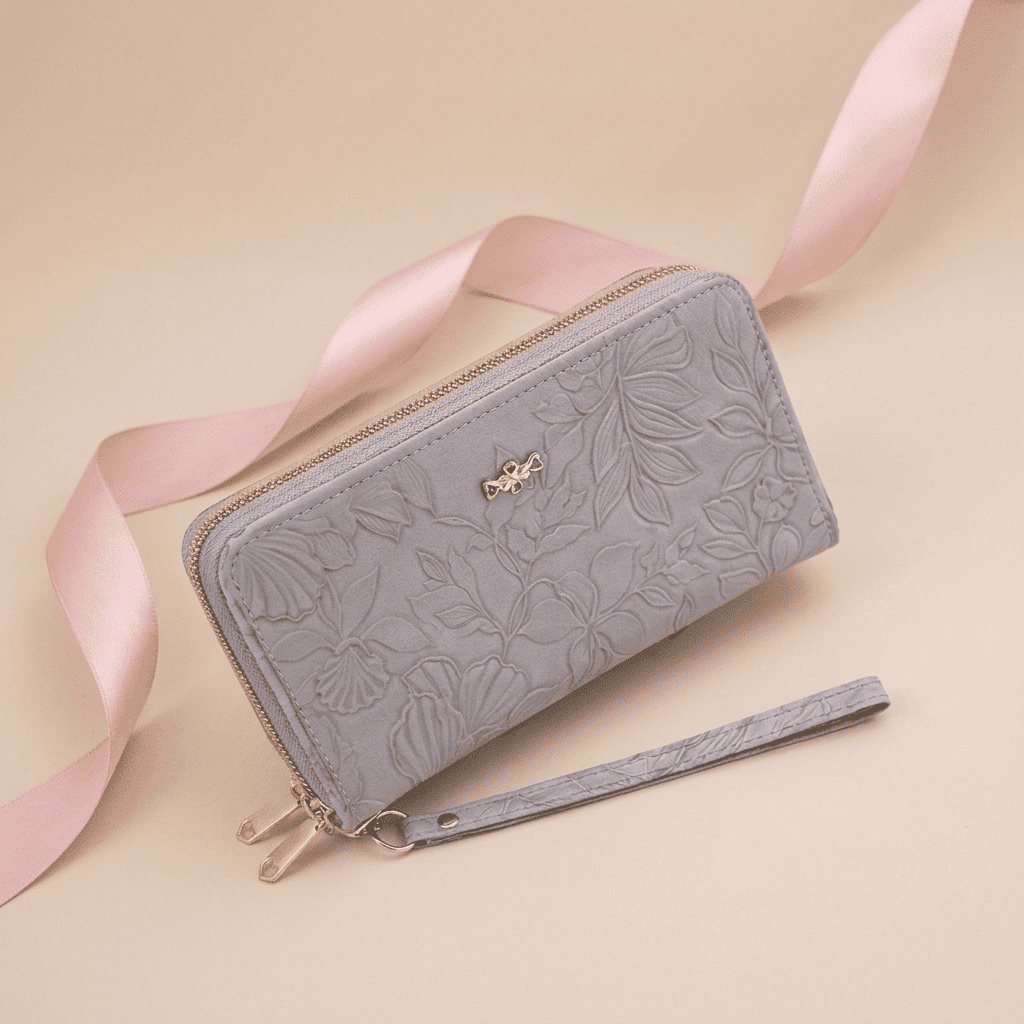Portefeuille femme grande capacité double zip motif floral en cuir synthétique gris Zyra avec ruban rose poudré — Novaleor