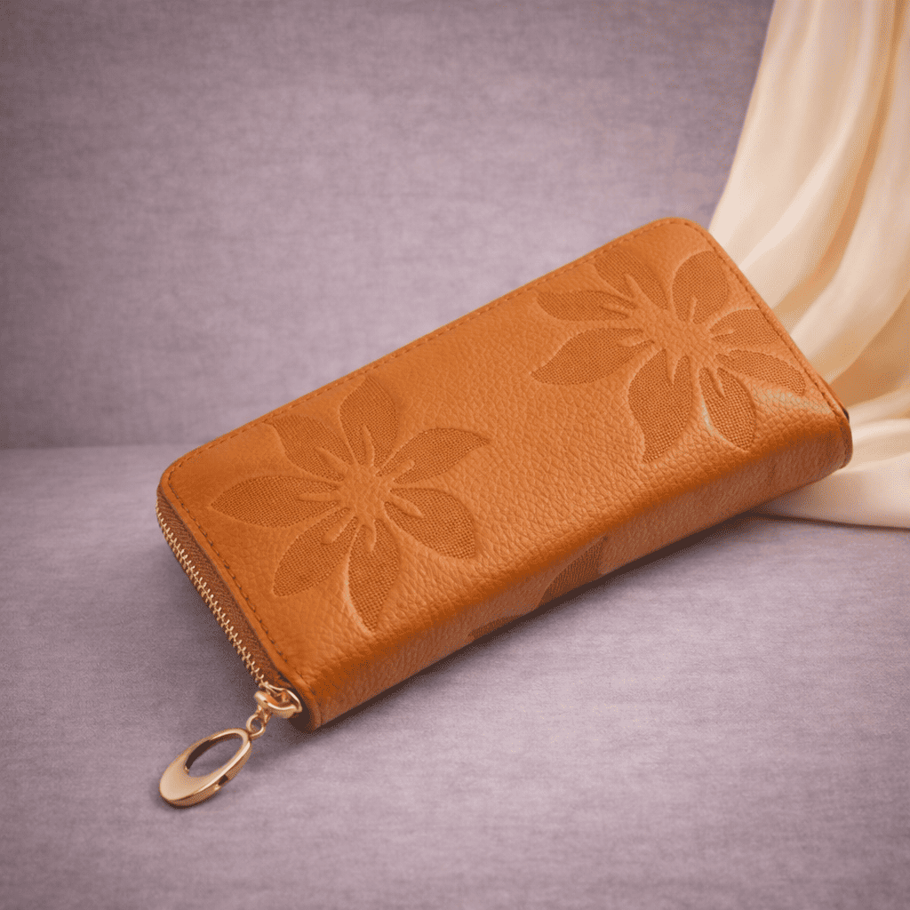 Portefeuille femme jaune moutarde en cuir texturé à motifs floraux avec fermeture éclair | Novaleor